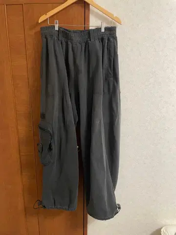 Bonknow freaks Sweat Pants BLACK