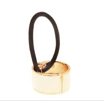 [ 미사용 새상품 박스 있음 ] 프랑스 락스 에나멜 커프 포니