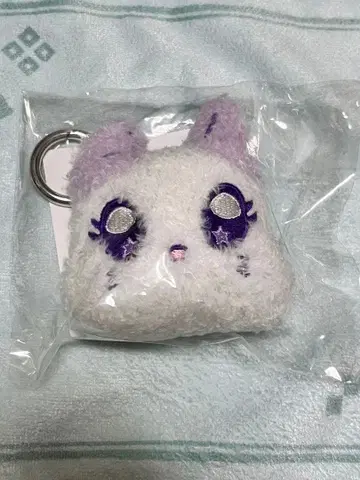 ME:U 봉제 인형 키링