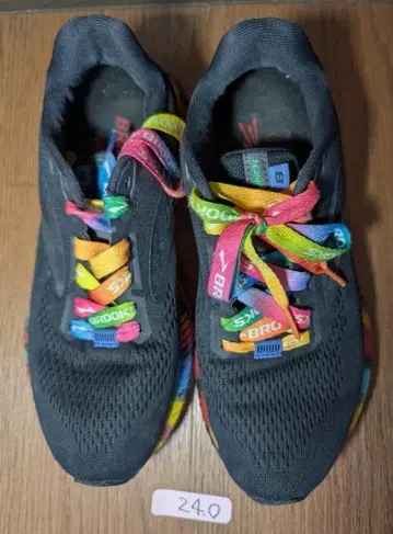 24.0cm BROOKS LAUNCH 8 러닝화 브룩스