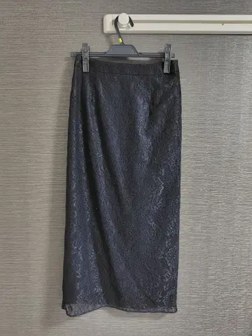 iCB 타이트 스커트