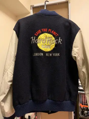 Hard Rock Cafe 바시티 자켓 네이비/아이보리