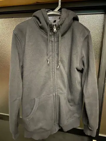 블랙 풀 집업 후드 부착 후드티