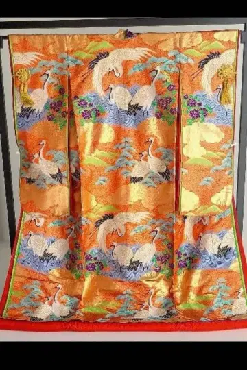 신부용 우치카케 오렌지색 빨간색 학 자수 기모노