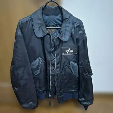 알파 인더스트리즈 MA-1 블랙 자켓