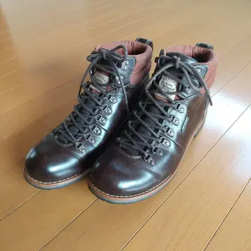 클락스 GORE-TEX 부츠