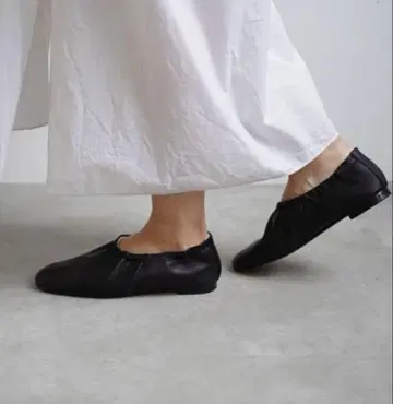 새상품급 BEAUTIFUL SHOES BALLET SHOES 24cm