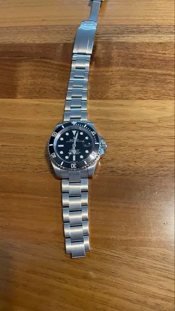 서브마리너 블랙 40mm