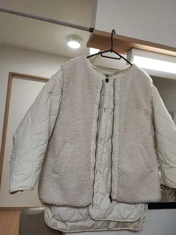 화이트 보아 자켓 M 사이즈