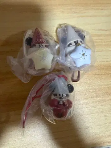 디즈니 크리스마스 2025 릴린린 캡슐 토이