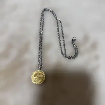코인형 펜던트 목걸이