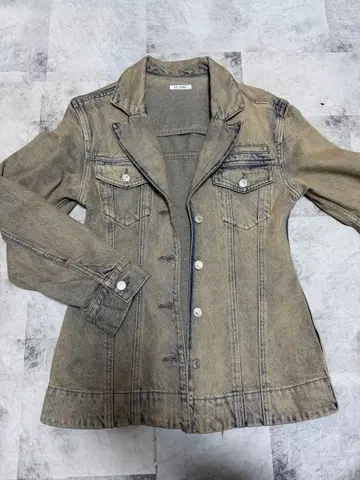 SLY 베이지 데님 자켓 버튼 포함