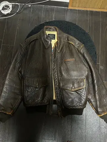 AVIREX A-2 가죽 자켓 핀업걸 US XS 사이즈