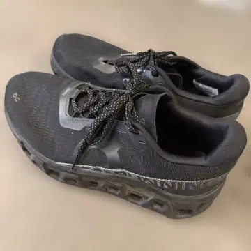 하자품 새상품급 on 온 스니커즈 클라우드테크 25cm