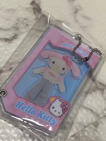 헬로키티 아크릴 키링 발길이 키티 레이와 데님