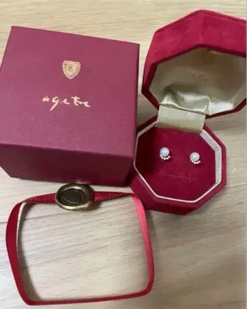 agete 펄 크리스탈 스터드 귀걸이