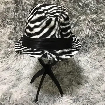 castano 제브라 햇