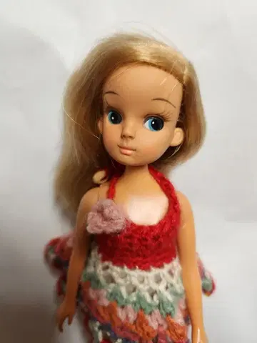 피치피치 리카짱 인형