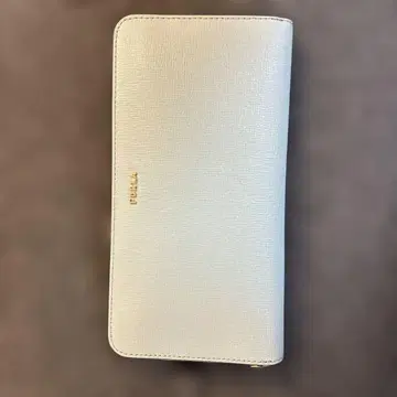 [ 미사용 새상품! FURLA 라이트 블루 장지갑 ]