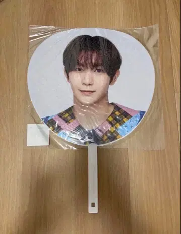 NCTWISH 료우 Login 부채