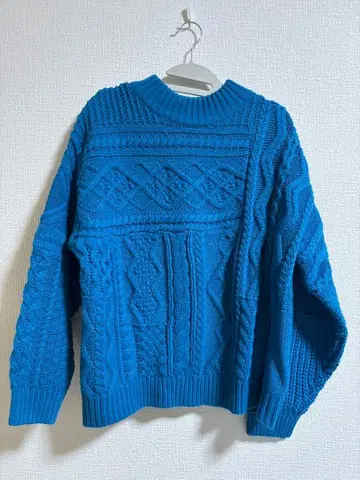 연말 가격 인하! 새상품급 niko and - 케이블 니트 파랑 L