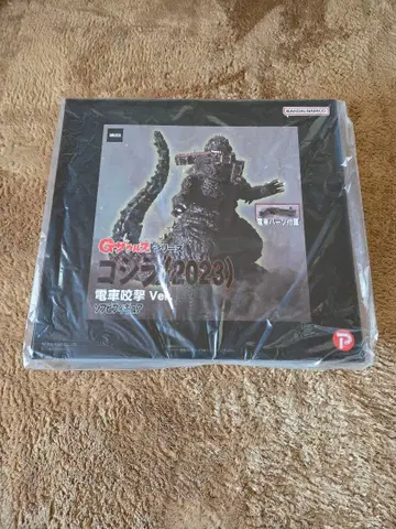 고질라(2023) 기차 물어뜯기 ver. 소프트 비닐 피규어