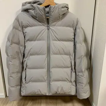 유니클로 심리스 다운 (3D 컷)