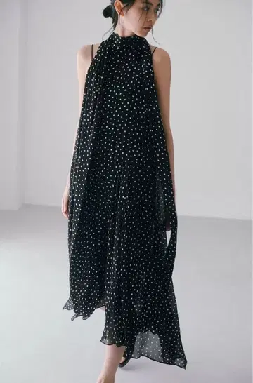 ZARA 도트 원피스 도트