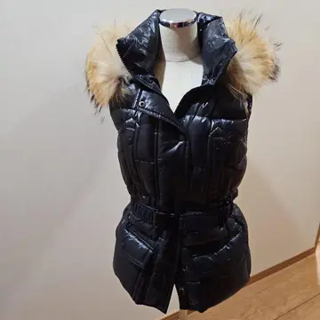 블랙 다운 자켓 후드 부착