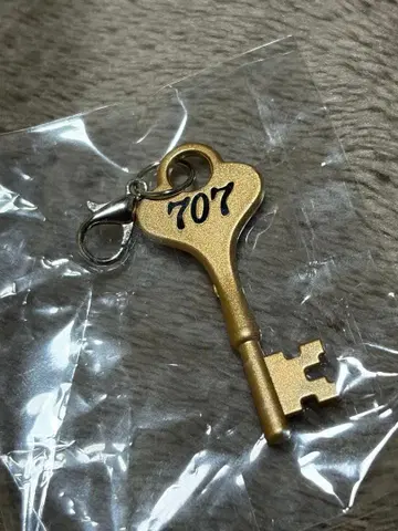 NANA 레어 참 열쇠 707호 가챠