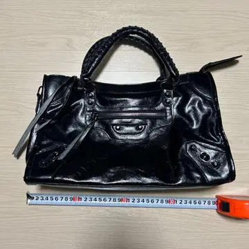 블랙 가죽 숄더백 핸드백