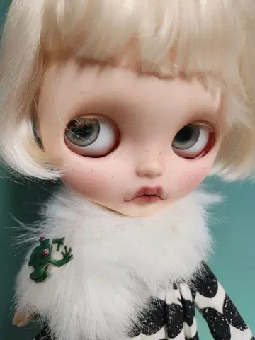 커스텀 인형 금발 새 개구리 포함