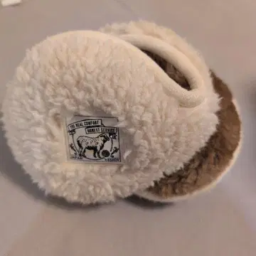 양 베이지 귀도리