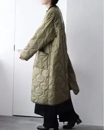 HYKE 퀼팅 코트 사이즈 1 (S)