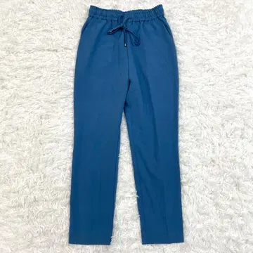 오파크 클립 캐주얼 팬츠 스트레치 파랑 주름이 잘 지지 않는