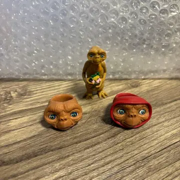 E.T. 반지 가챠가챠