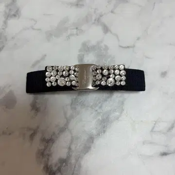 페라가모 머리핀