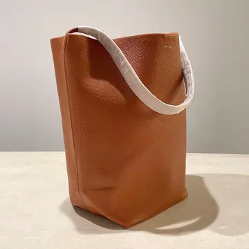 인조 가죽 PU 가죽 소재 버킷백 카멜