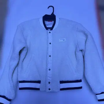 화이트 플리스 자켓 M 사이즈