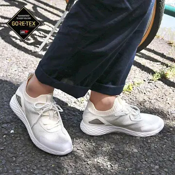 새상품! 마드라스 고어텍스 스니커즈 아이보리