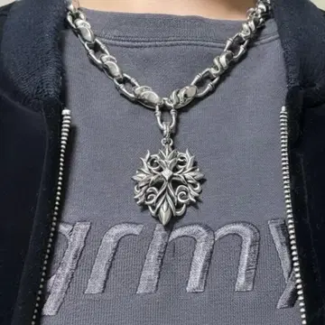 gothic cross necklace andromeda type y2k