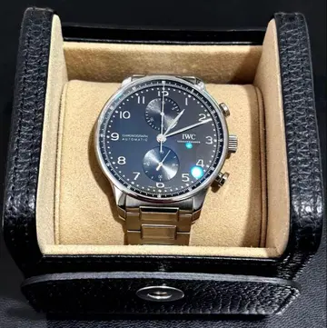 IWC 포르투기저 크로노그래프 블랙 다이얼