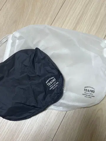 TO & FRO 소분 백 화이트 블랙