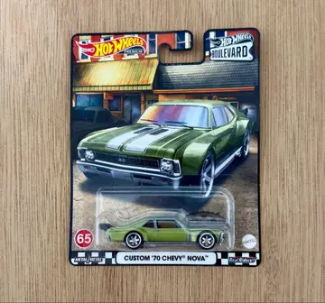 Hot Wheels CUSTOM '70 CHEVY NOVA