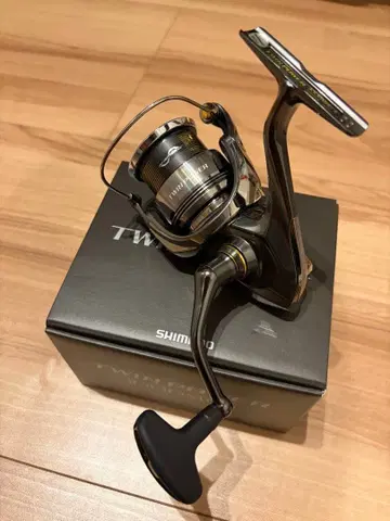 시마노 24 파워 트윈 3000MHG