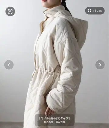 후드 부착 퀼팅 자켓 ( 아이보리 블랙 )