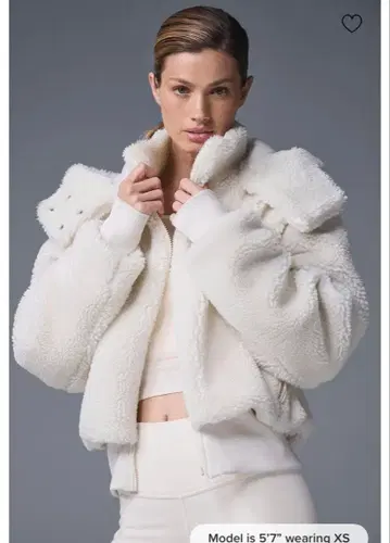 alo 애로우 foxy sherpa jacket 자켓 코트 퍼