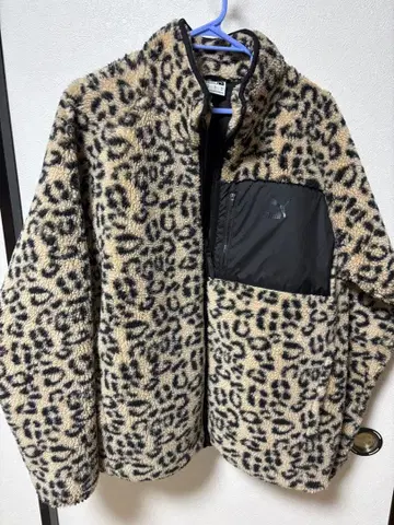 PUMA 레오파드 무늬 플리스 자켓