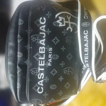 CASTELBAJAC 블랙 숄더백