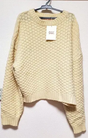 ALLISON BROWN 미사용 새상품 니트